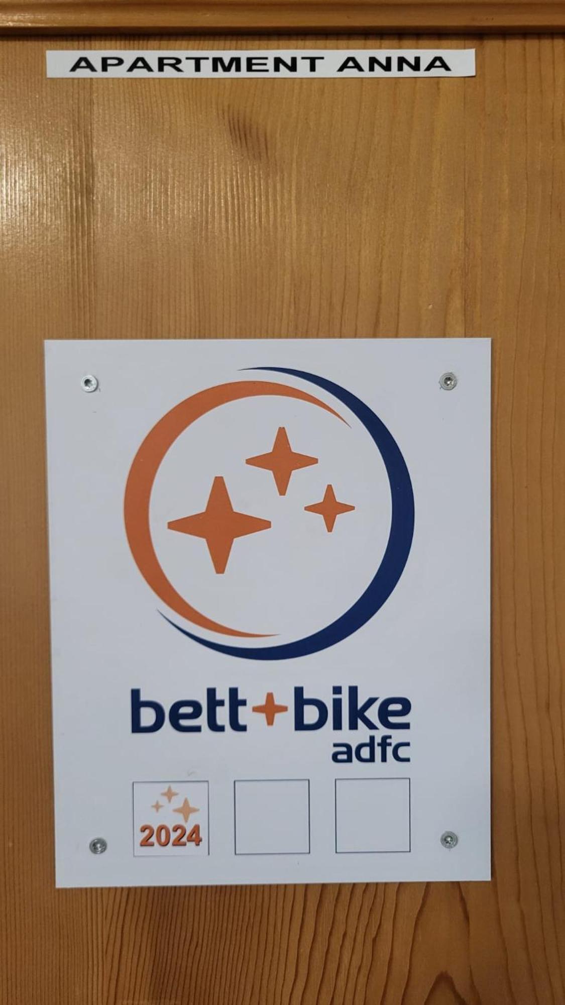 Zwei Schlafzimmer Ferienapartment Anna Am Stubenbergsee Inklusive Vier E-Bikes Eksteriør bilde
